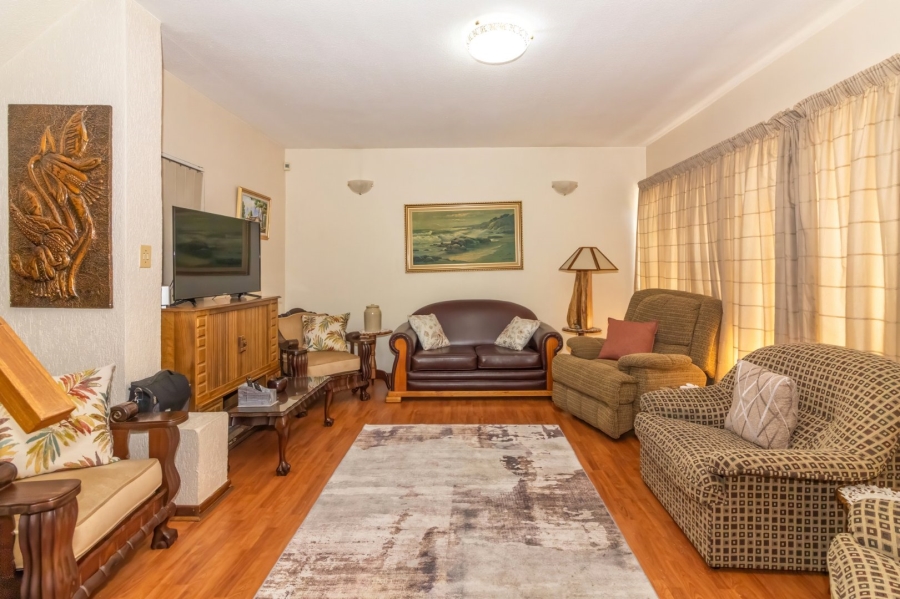 4 Bedroom Property for Sale in Jordania Free State